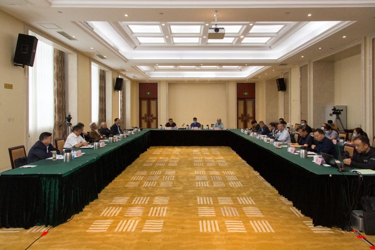 谈球吧入口“粮食持续稳定绿色生产长效机制研究”咨询项目启动会在郑州召开
