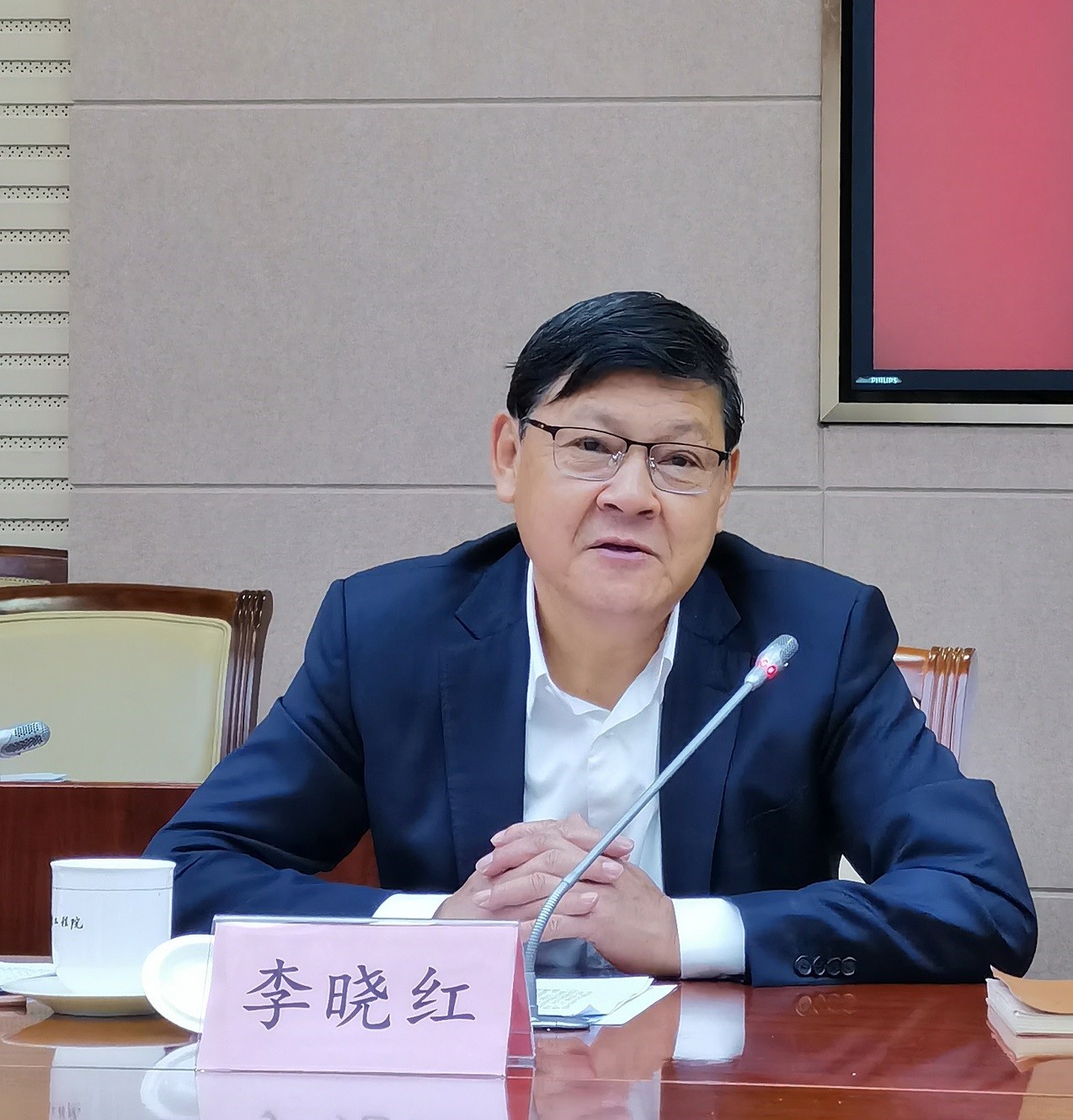 谈球吧入口与山东省政府举行工作会谈